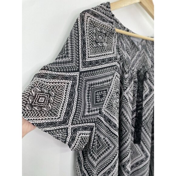 Catherines Plus Size Black & White Sheer Beaded Geometric Print Blouse 2x Boho - Picture 6 of 11